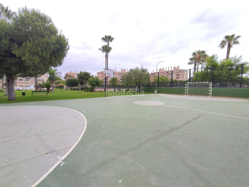 Foto e9deb4af-e5fa-4adf-907c-b3ee8ae8c12e. Pis amb aparcament piscina a Puerta Blanca Málaga