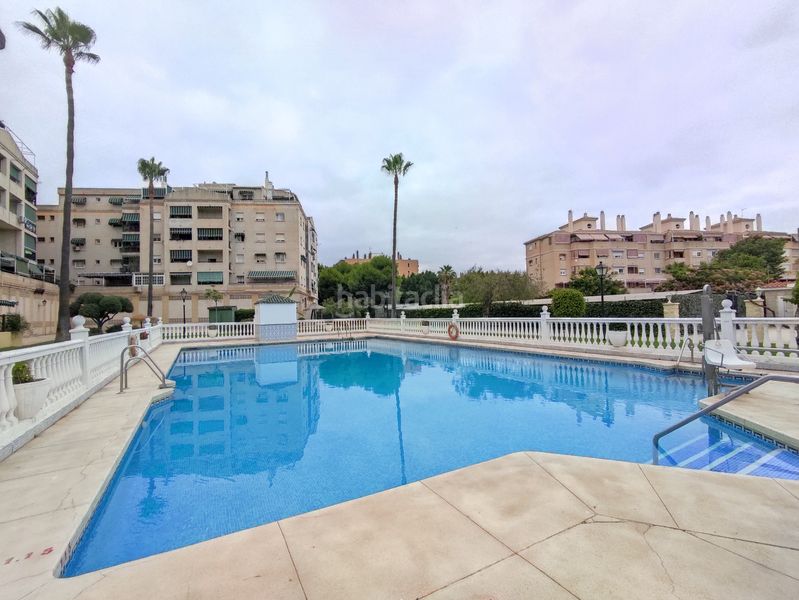 Foto fdd9a31e-7166-4389-9f5f-a769aedec98c. Pis amb aparcament piscina a Puerta Blanca Málaga