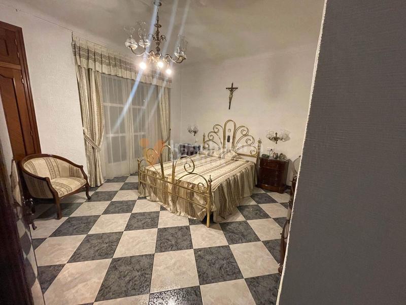 Foto a53064f3-7258-401a-8ddd-302d4dc864b9. Maison avec chauffage parking dans Centro Lucena