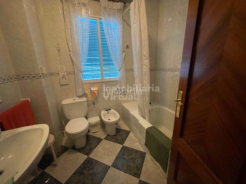 Foto f2454a7a-3750-4bc7-a0e6-3821b9662ba1. Maison avec chauffage parking dans Centro Lucena