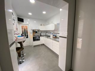 Casa  Avenida de la guardia civil. Venta, casa zona los tres arcos