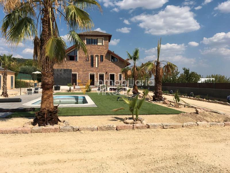 Foto 77a1f085-55de-4f43-a688-60ec348ed0ff. Chalet con parcheggio piscina in Las Vegas - Campoaras Lucena