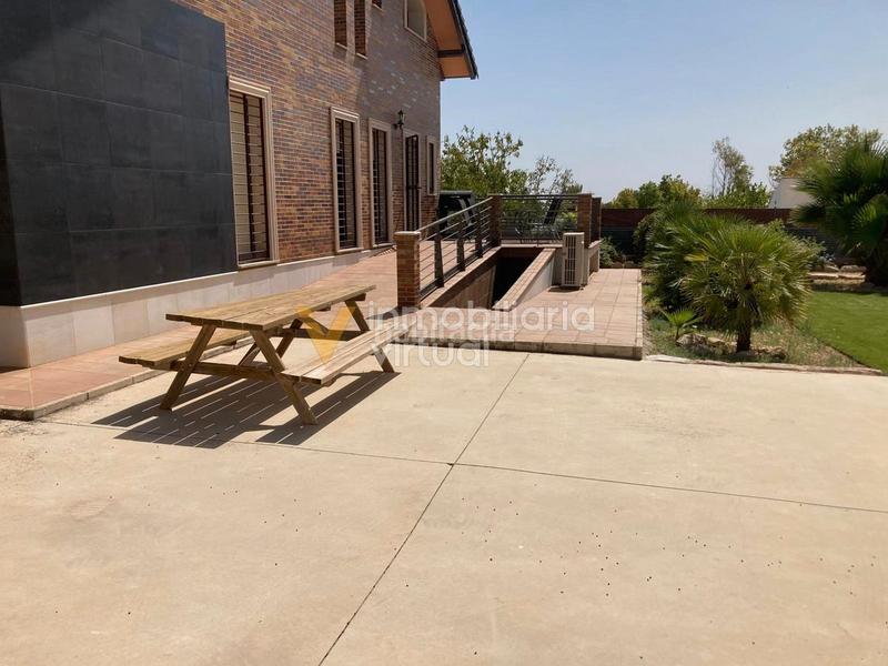 Foto c2435078-cb81-43b5-ac12-4244db5ed7f0. Chalet con parcheggio piscina in Las Vegas - Campoaras Lucena