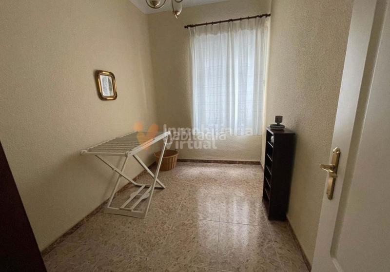 Foto 0089a4cc-6b20-49bd-8212-8584fdf10207. Appartamento in Centro Lucena