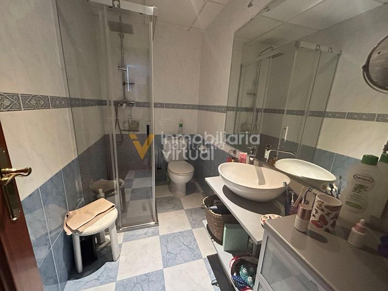 Foto 2afb70ae-4f47-4b87-be35-4643a6ce32b9. Piso venta piso zona paseo rojas en El Valle Lucena