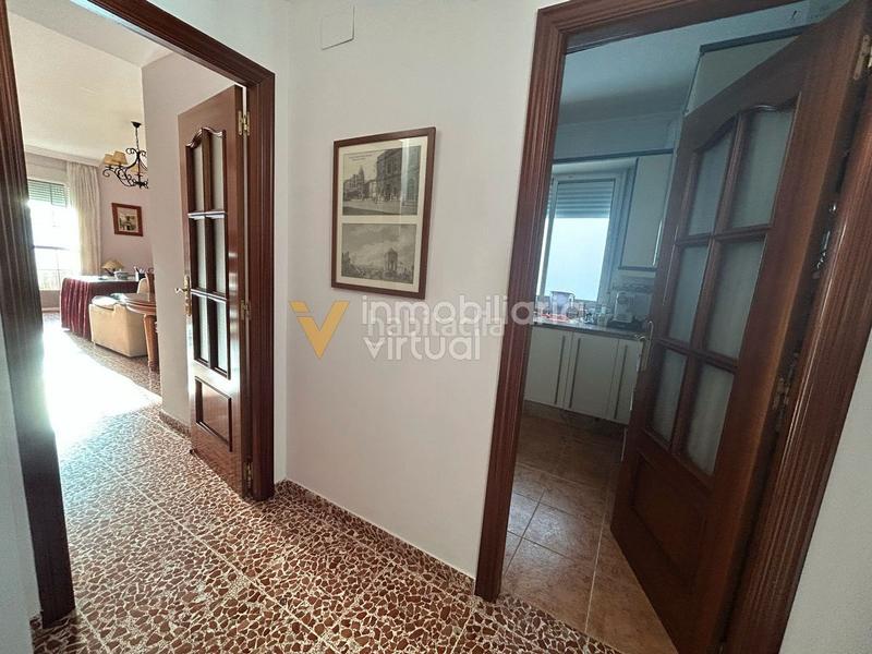 Foto 54f7c7cc-21a3-4058-9b31-e83e3371a521. Piso venta piso zona paseo rojas en El Valle Lucena