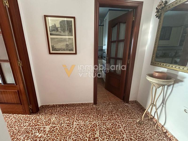 Foto e7889bd5-ae0e-4ecb-969f-98fb3a6ce7c3. Piso venta piso zona paseo rojas en El Valle Lucena