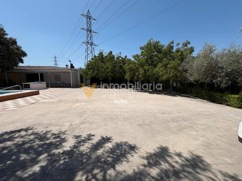 Foto 923f849c-bb9d-4879-a62a-0bab7ca1518e. Casa amb piscina a Poleares Lucena