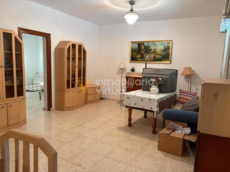 Foto b742692f-d474-4b2e-8912-84c80ebfb24e. Casa amb piscina a Poleares Lucena