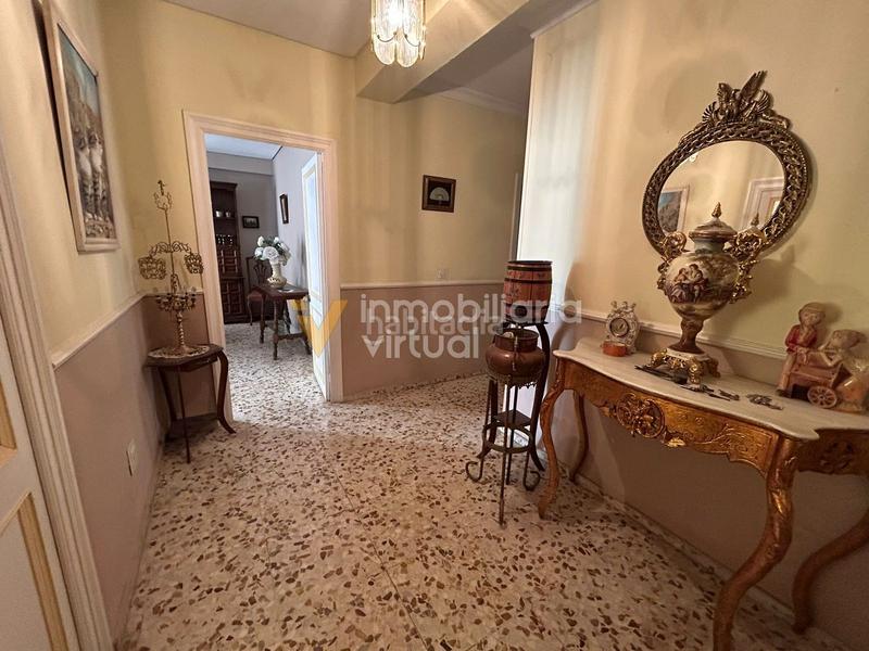 Foto 081957ca-4fa7-454d-bc5e-faee0d1d3cde. Appartamento in Centro Lucena