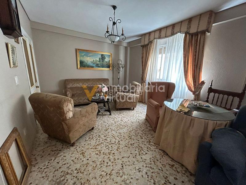 Foto 688da8ef-a40b-4b2c-8d84-6e91eba27101. Appartamento in Centro Lucena