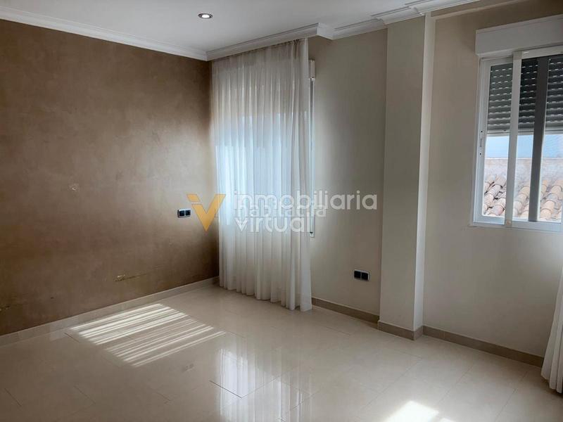 Foto d7d50cd3-753c-4ec1-9a84-b868cc1b3e55. Piso en calle juan rico 7 venta piso calle juan rico en Lucena