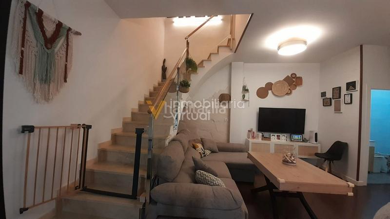 Foto c165987e-8eab-41f9-9f89-38240c4a10c4. Dúplex en plaza de españa 6 venta dúplex zona del coso en Lucena