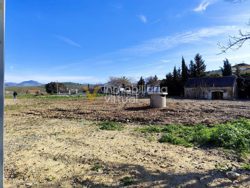 Foto 5ab658a0-a052-40a3-a7ea-f6883edabb44. Finca rústica a desconocido 790 a Poleares Lucena