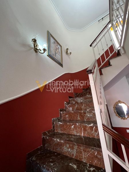 Foto 1441b0b2-543c-4bfa-a659-5f51e1290706. Casa a avenida del parque 36 a Centro Lucena