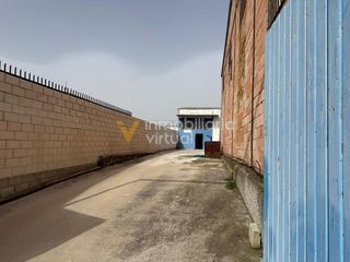 Industrial building in Urbanizacion las vegas 943. Parcela zona dehesa del pilar