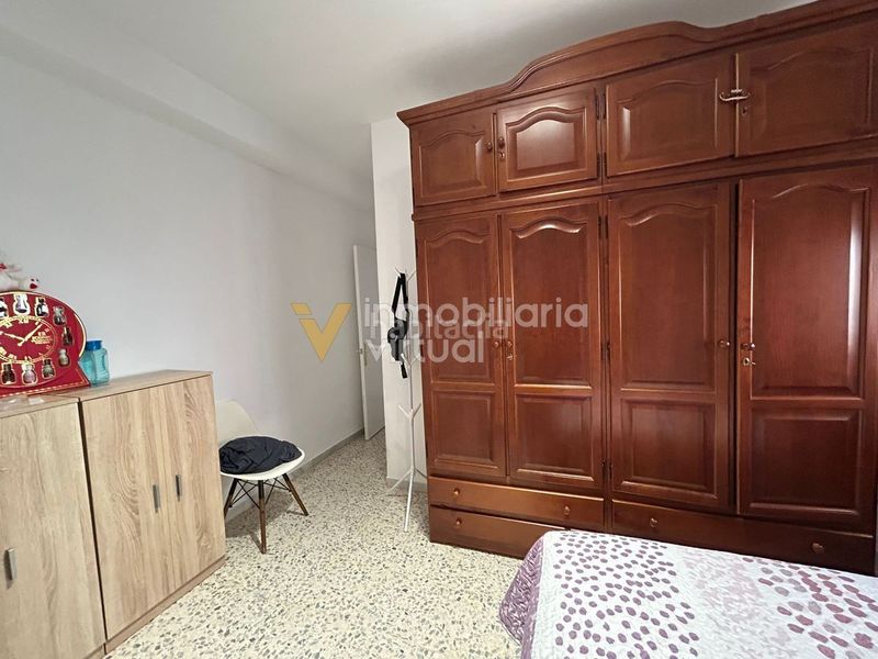 Foto 0ba28e17-fd41-43d9-9b09-8368c12fcbcf. Pis amb aparcament a Centro Lucena