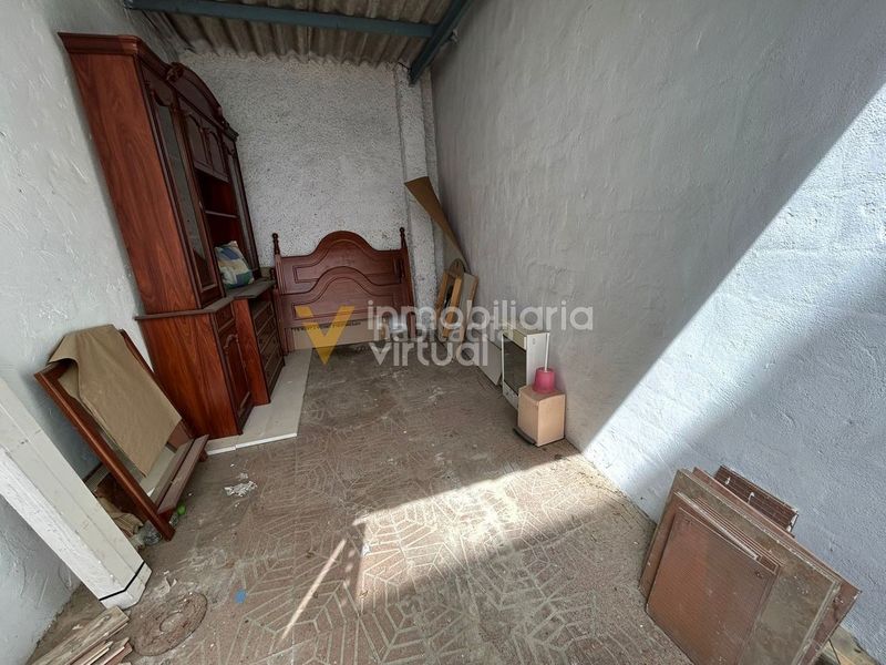 Foto 68d79a43-3f04-47d6-9875-e57b56722b64. Pis amb aparcament a Centro Lucena