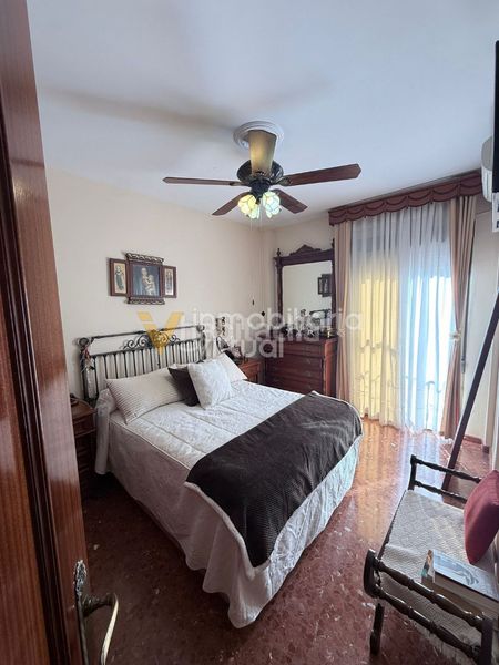 Foto 25054f73-d05f-4b71-ae42-f08513c8e4e1. Casa a La Calzada Lucena