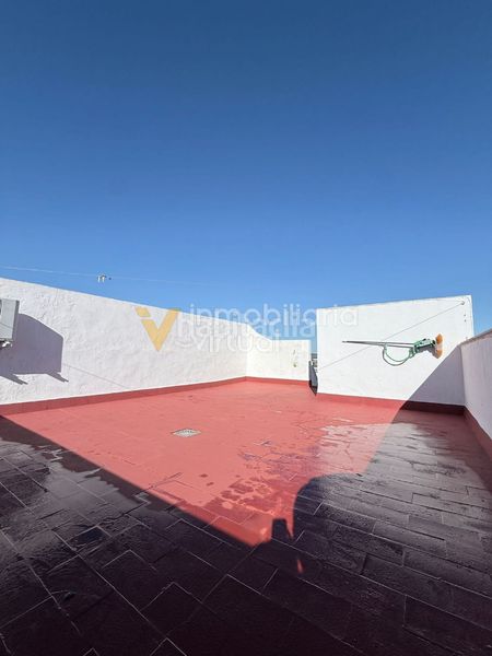 Foto 72215c4c-898b-4a2c-abbb-a335fb97d954. Casa a La Calzada Lucena