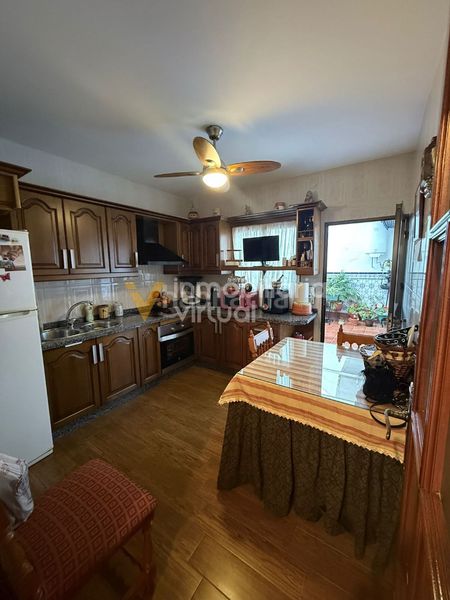 Foto c65f63e1-8b27-40d8-8fe4-c8d6f4d2df26. Casa a La Calzada Lucena