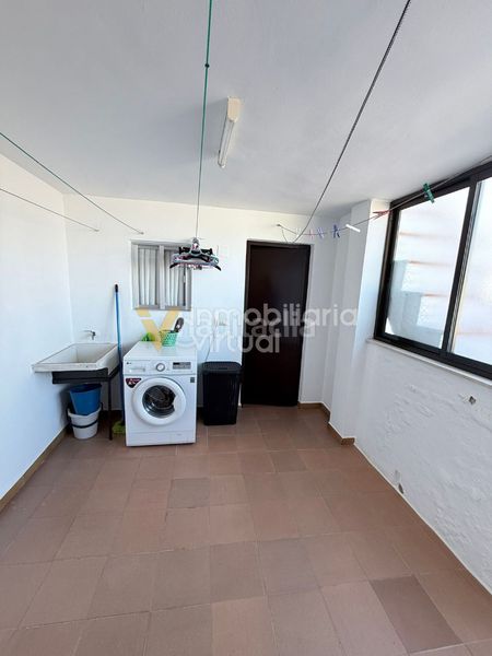 Foto e931b20c-9a1a-4755-97a7-69bd8ae7bf63. Casa a La Calzada Lucena