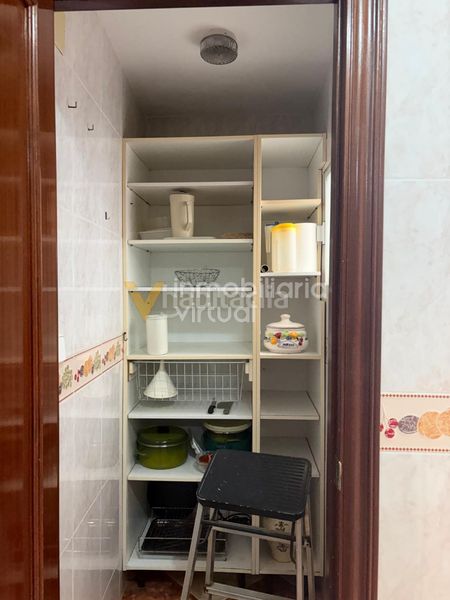 Foto 926200df-a896-4a18-ade3-048714bb0c09. Casa a plaza de la barrera 15 a El Carmen - La Barrera Lucena
