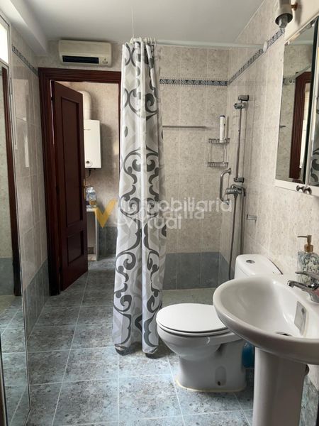 Foto c8ea7301-efc5-4e59-a43d-97b0c022e644. Casa a plaza de la barrera 15 a El Carmen - La Barrera Lucena