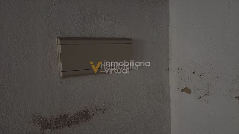 Foto ce40358d-28bf-4f4c-a5bd-455037e9f1fa. Aparcament cotxe a calle junquillo 29 a Cabra