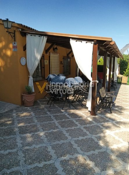 Foto d3c434cb-ed42-4362-a33e-2df6853c144f. Xalet amb aparcament piscina a Poleares Lucena