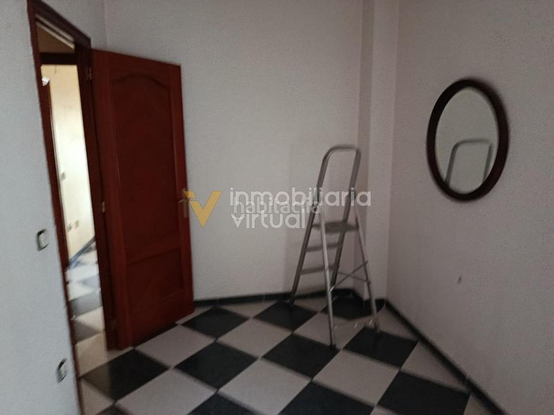 Foto 65bbeeb0-8511-4fdb-9391-8ee11bbab326. Pis a calle ancha 69 a Las Tinajerías - Juderías Lucena