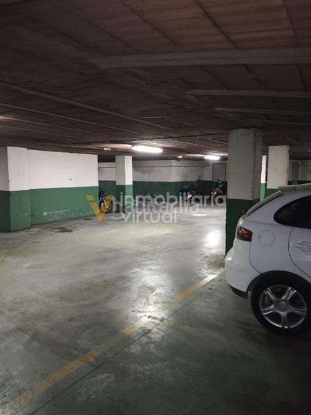 Foto cb5a225e-2447-430d-bd78-1610b3118055. Aparcament cotxe a Las Tinajerías - Juderías Lucena