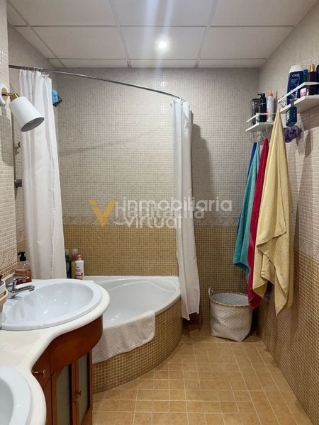 Foto a7a55e11-0bbf-4899-bdb7-b69c4a39fd9d. Casa a El Carmen - La Barrera Lucena