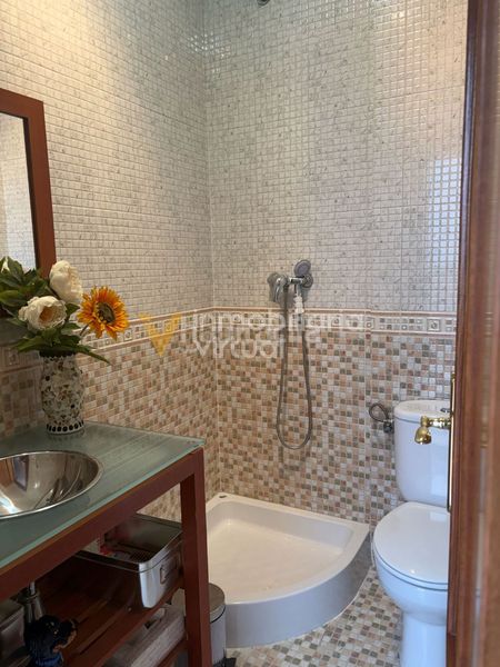 Foto d159777a-05f0-41fb-a48d-454222c3fb21. Casa a El Carmen - La Barrera Lucena
