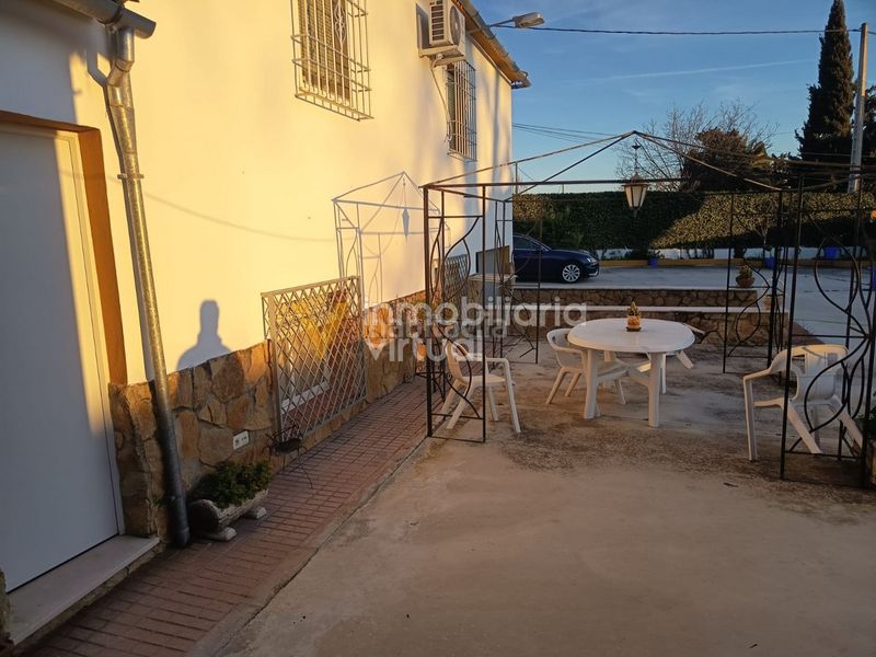 Foto a82712b0-22b8-4698-89f3-b18e60c192df. Xalet amb piscina a Las Vegas - Campoaras Lucena