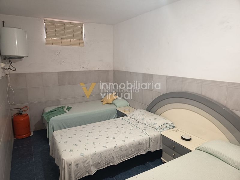 Foto bca872ac-93e0-47e1-8852-9cf168305f80. Xalet amb piscina a Las Vegas - Campoaras Lucena