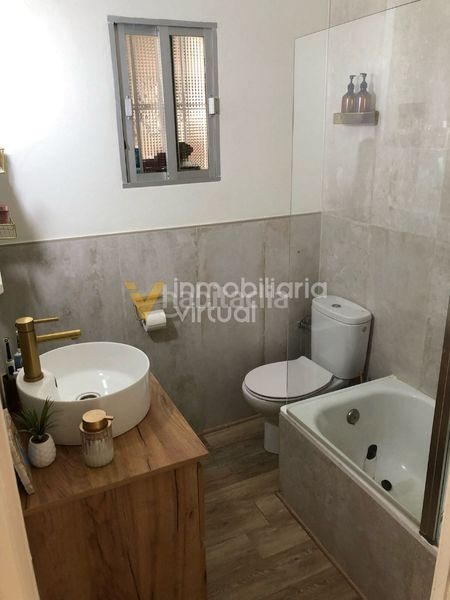 Foto 409bb45b-9de1-4997-9b7d-d2a307c5524f. Casa venta casa, . en Cabra