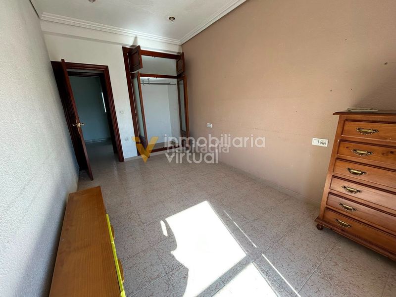 Foto fa8368e8-9b63-4a23-a38f-f64d20686668. Pis a calle torneros 4 a San Francisco Lucena