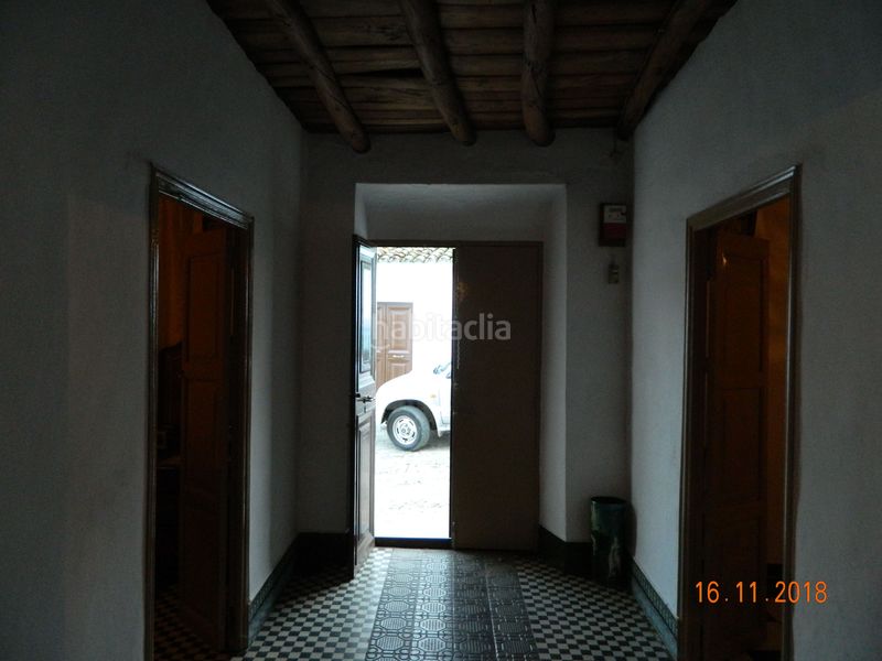 Foto 33751bde-7e73-4658-8ddd-3c6f25c109ee. Semi detached house in Cabeza la Vaca