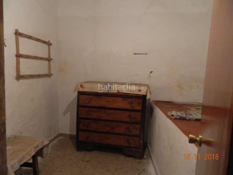 Foto 3e89a9de-e846-40da-866a-d0044a791951. Semi detached house in Cabeza la Vaca