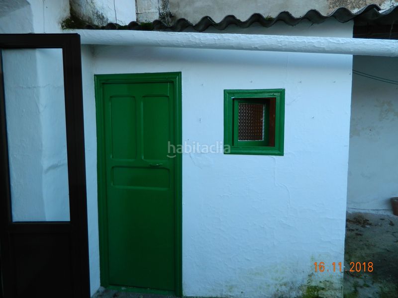 Foto cbb9fdd1-1e17-49eb-935f-c42ac35e3588. Semi detached house in Cabeza la Vaca