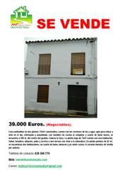 Maison jumelée à Calle cura 76. Inmobiliaria multiservicios tentudia s.l.