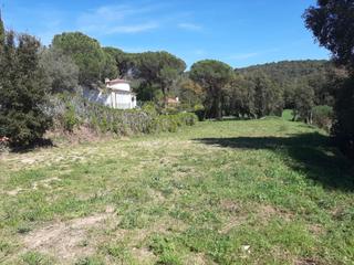Terreny residencial a Urbanitzacions del Nord. Parcela en sant miquel d aro