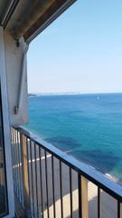Estudi a Centre-Platja. Vistas frontales al mar !
