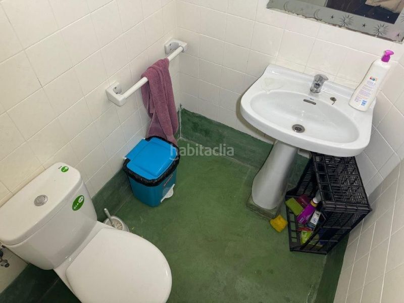 Foto 098be65b-0f44-43aa-a686-338d58b1f456. Edificio in Llagostera