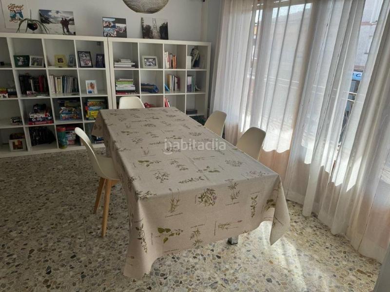 Foto 05b98d68-7c98-4dd5-a812-f26068b026b1. Edifici a Llagostera