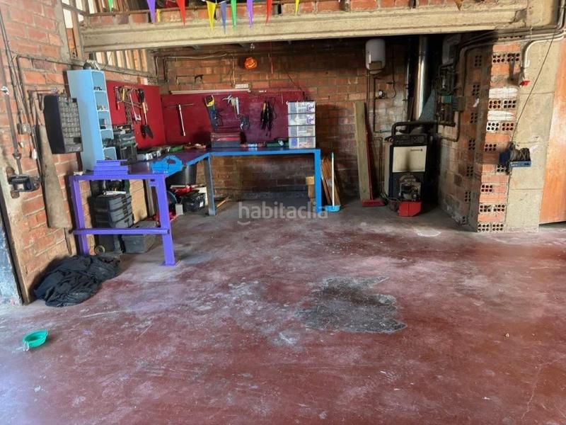 Foto 8bc4f477-3cce-4f8d-bae8-f5361c01ead1. Edifici a Llagostera