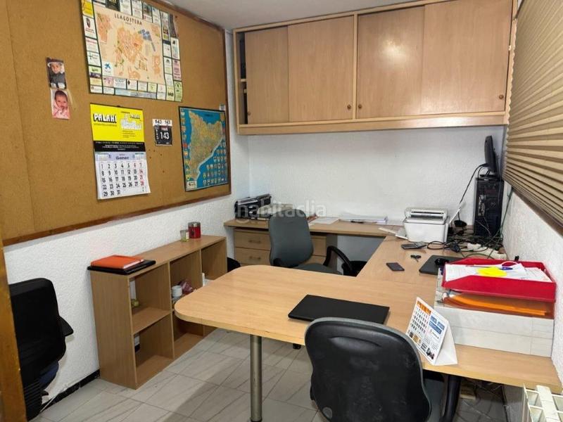 Foto b23386c7-ea80-479d-95c2-588fae7a4f1c. Edifici a Llagostera