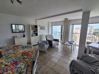 Appartement à Centre-Platja. Apartamento con plaza de parking en primera linea de playa