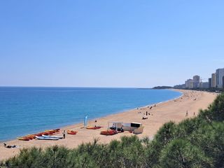 Apartamento en Port d´Aro. 3 habitaciones  con piscina comunitaria y parking en platja d ar